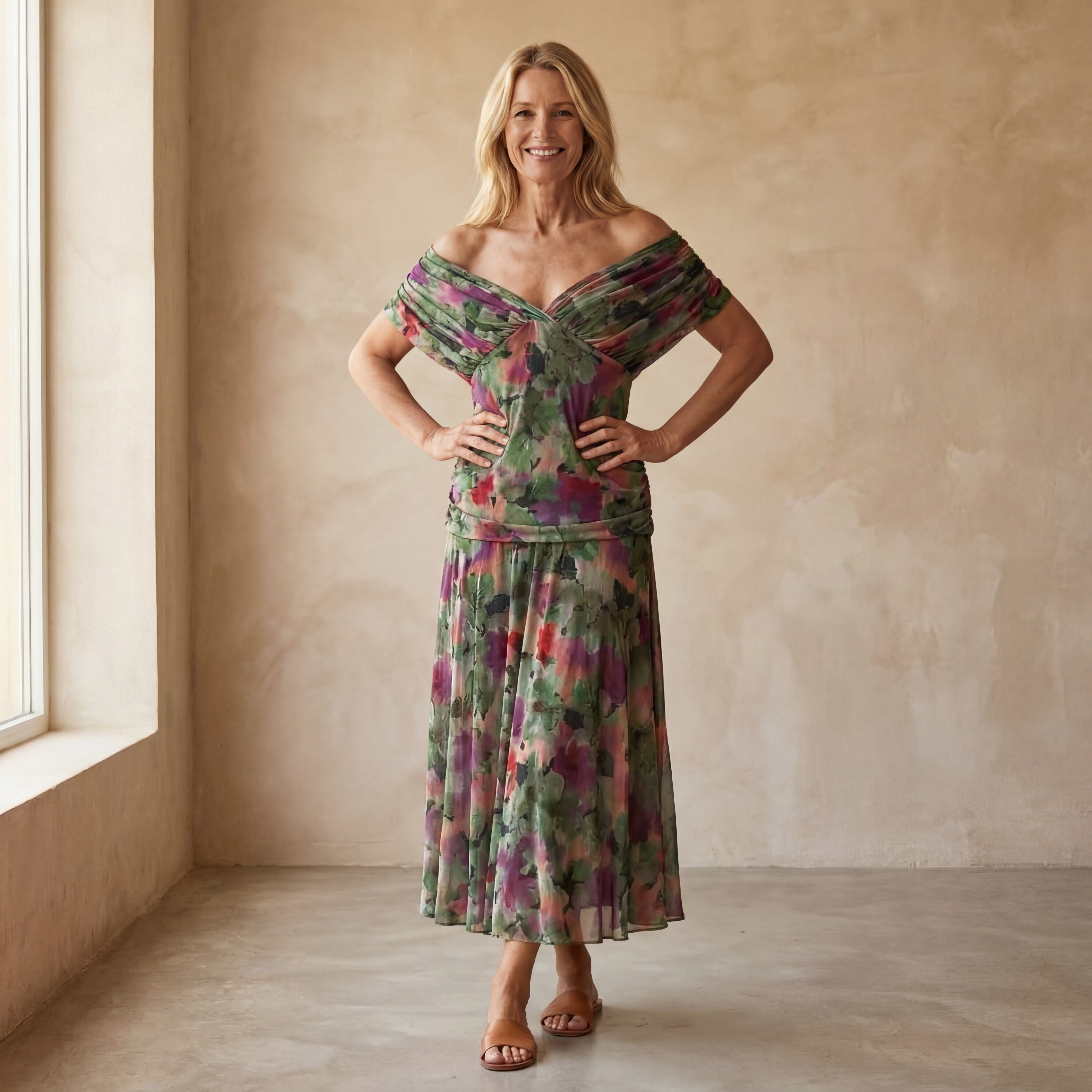 AURORA - ELEGANT V-NECK MAXI DRESS