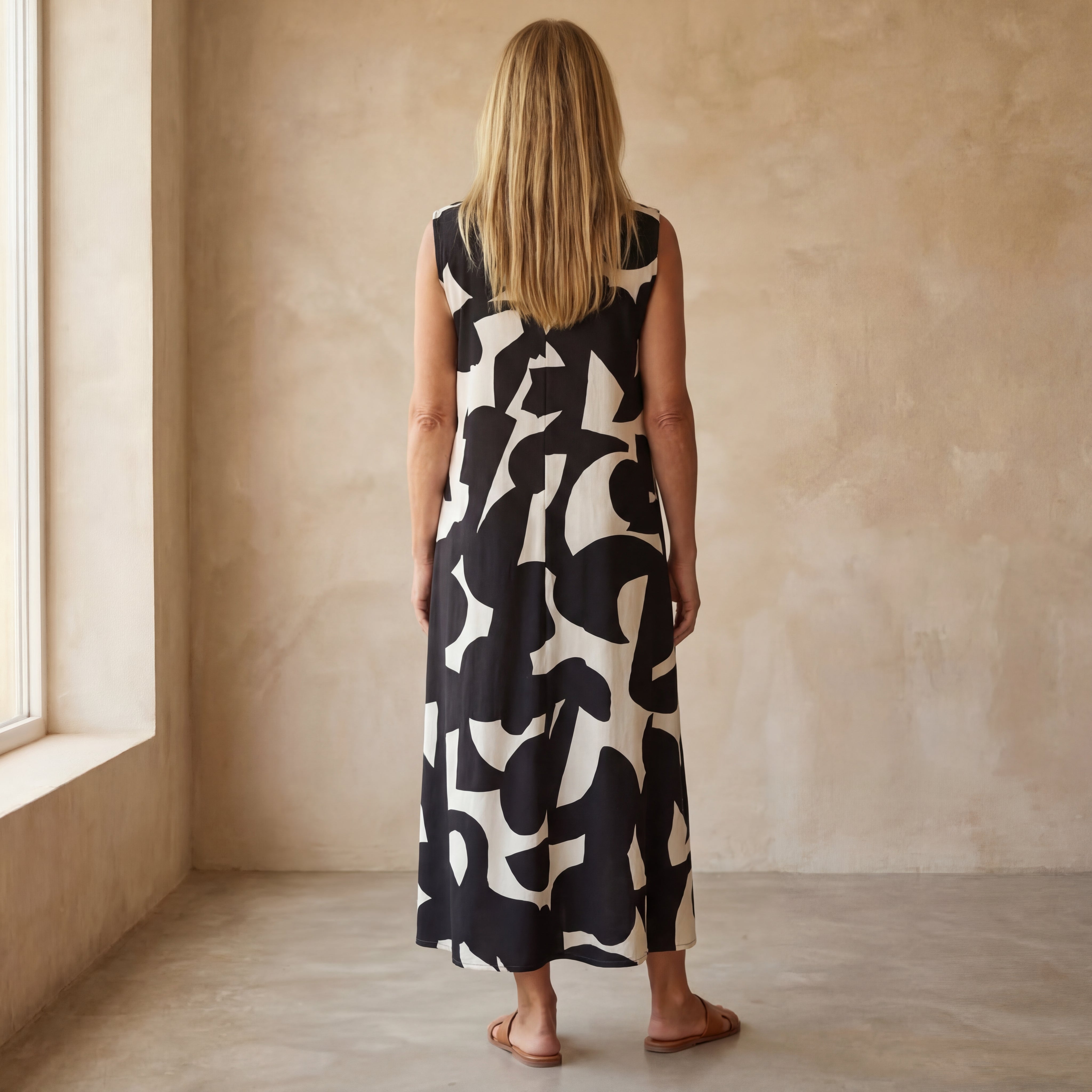 SITA - STYLISH PRINTED DRESS