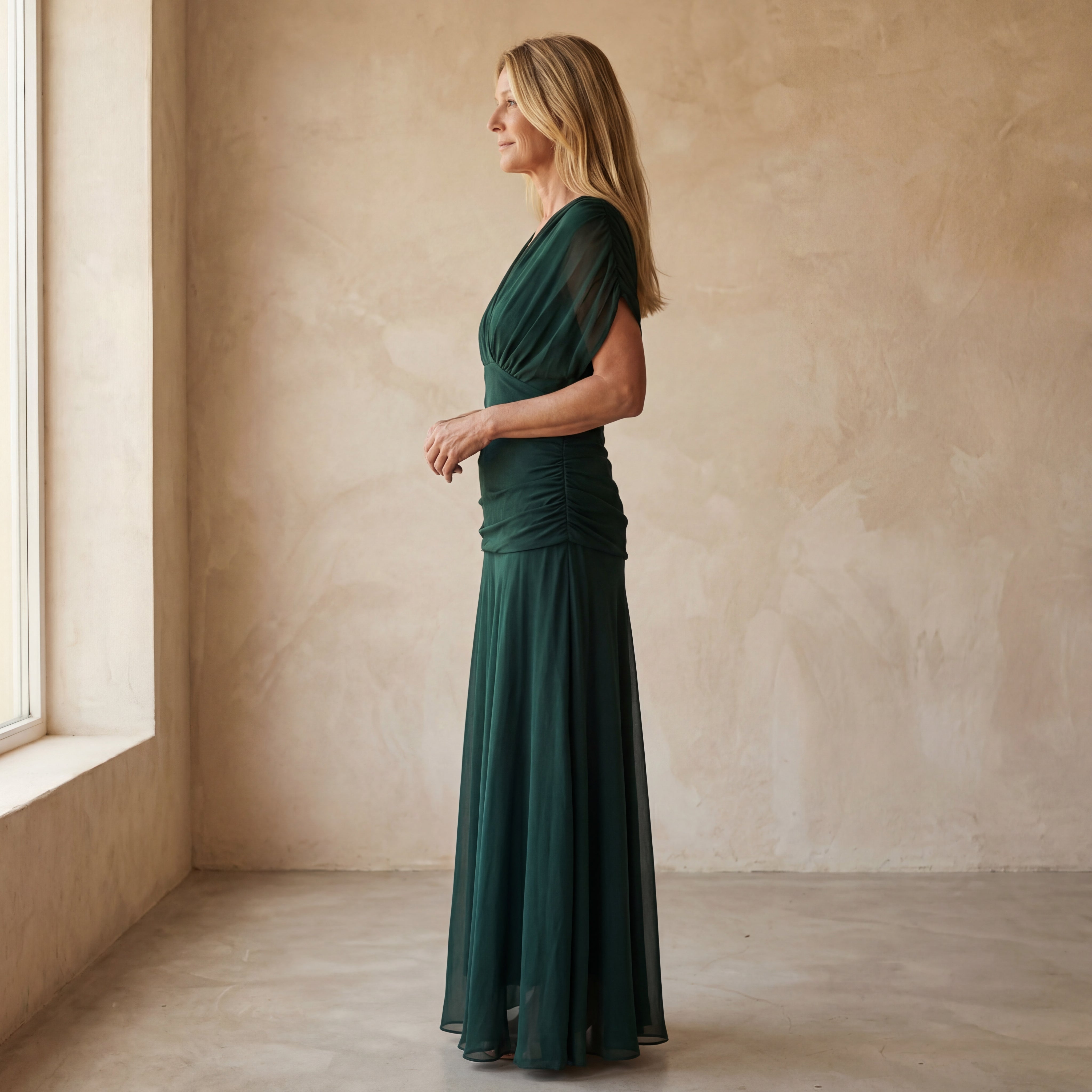 AURORA - ELEGANT V-NECK MAXI DRESS