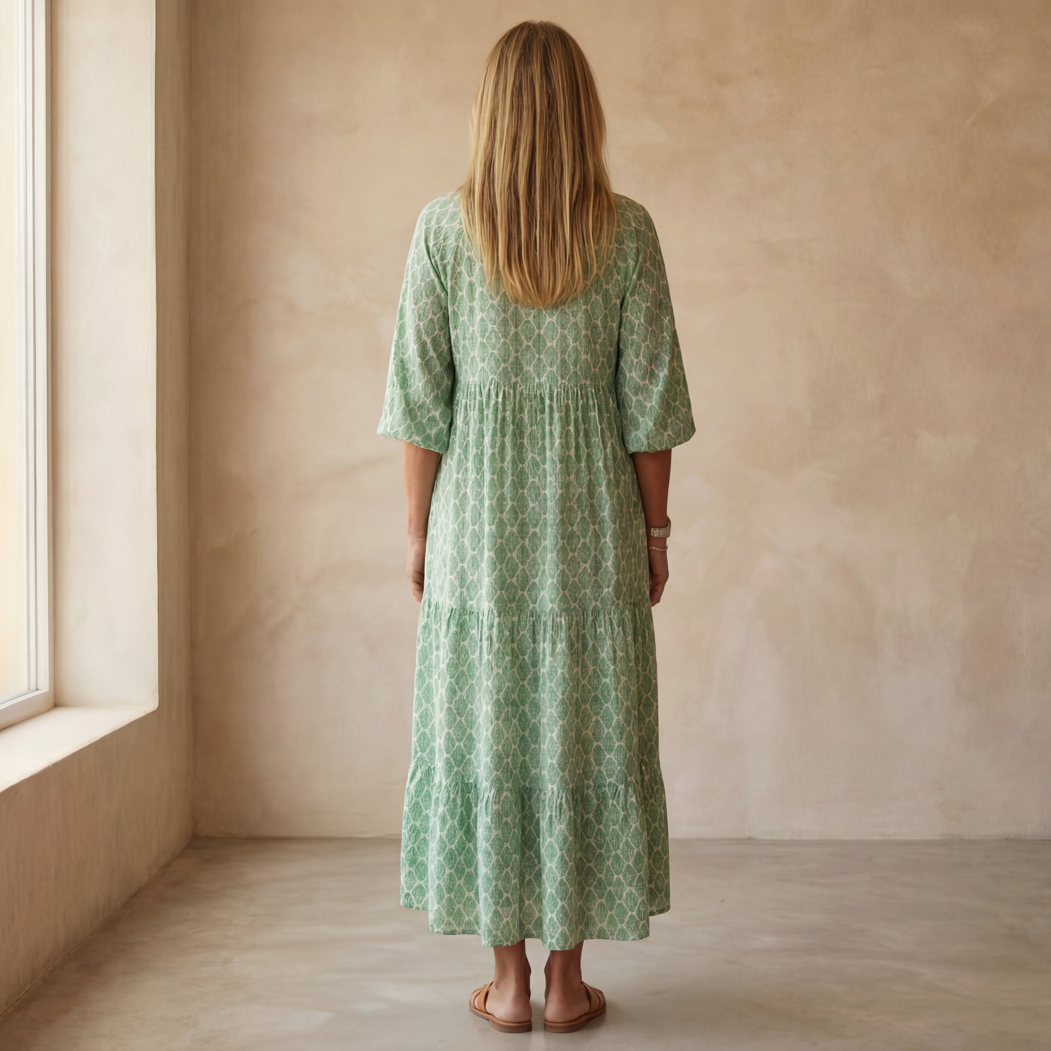 SANDY - COMFORTABLE AND TRENDY LONG DRESS